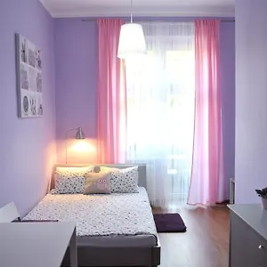  Хостел Happy House